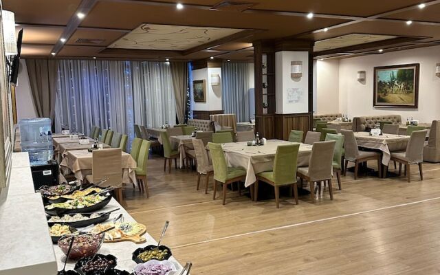Green Wood Hotel & SPA
