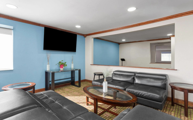 Baymont by Wyndham Piqua