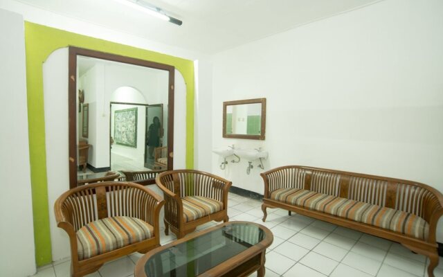 Sendok Hotel