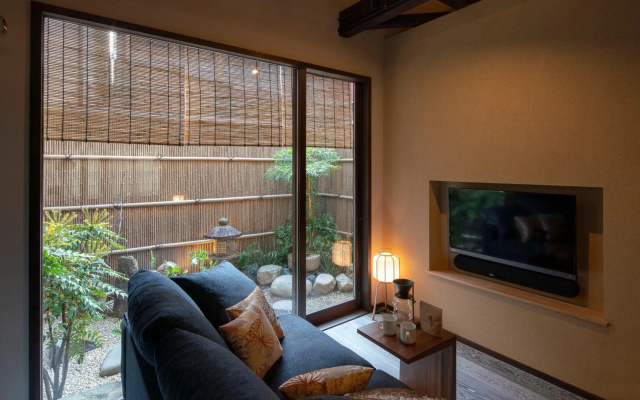 Ainotsuji Machiya House – Guest Rooms – Kanazawa