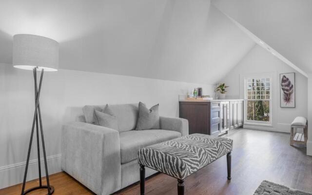 The George Luxury Boutique Inn