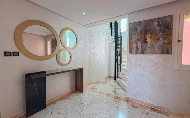 Luxurious Duplex in a Peaceful Resort