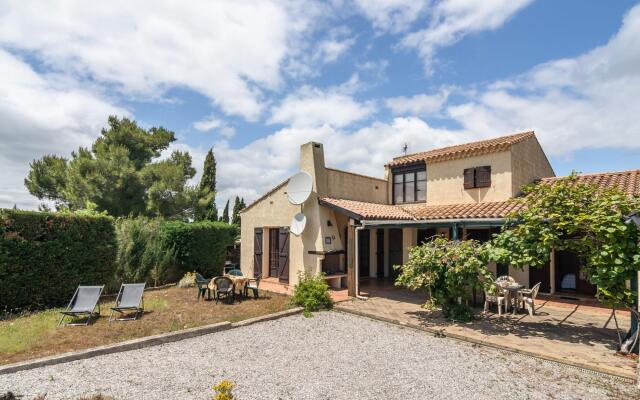 Scenic villa in Beaufort with private pool