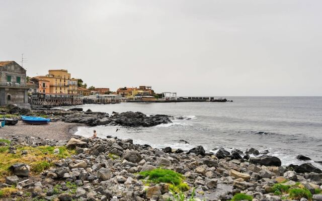 Serene Holiday Home in Acireale near Sea