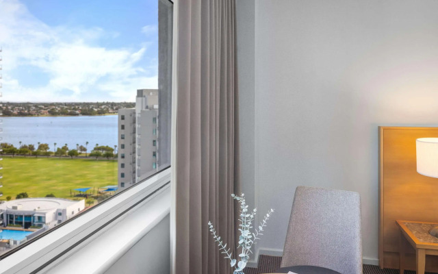 Novotel Perth Langley