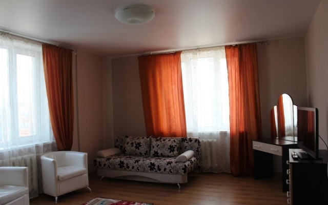 Bonzhur Apartment 4