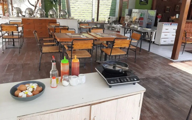 Lombok Indah Cottages