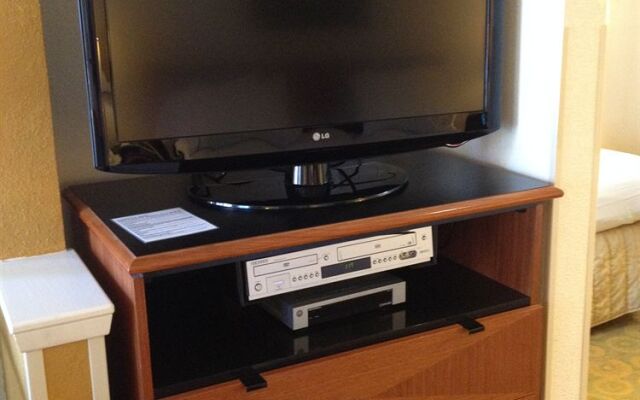 Atherton Park Inn & Suites