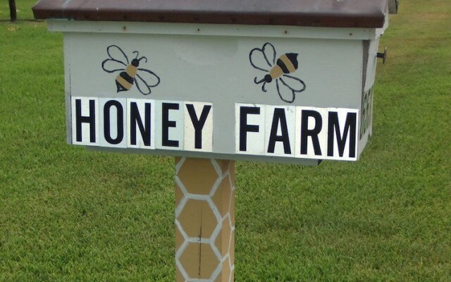 Honey Farm Bed & Breakfast