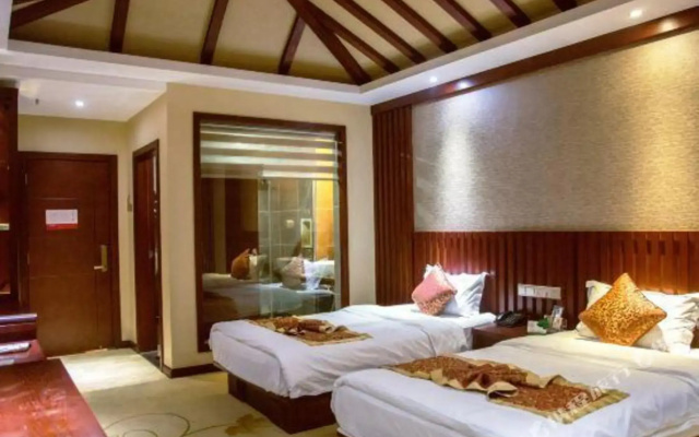 Maitreya Sanlong Hotel (Huquan Hot Spring Ecological Park Honghe Water Town Branch)