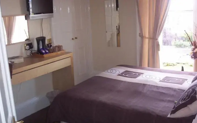 Seahaven Hotel