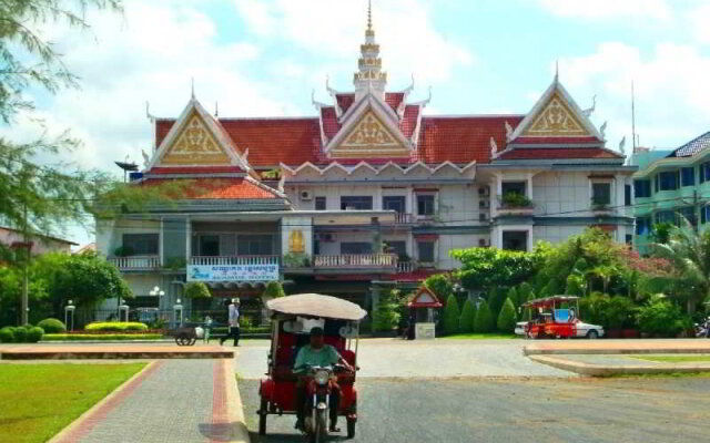 Eden Seaside Hotel