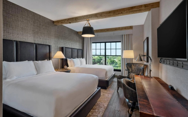 Hotel Drover, Autograph Collection