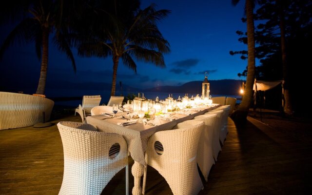 Paradise Bay Island Resort