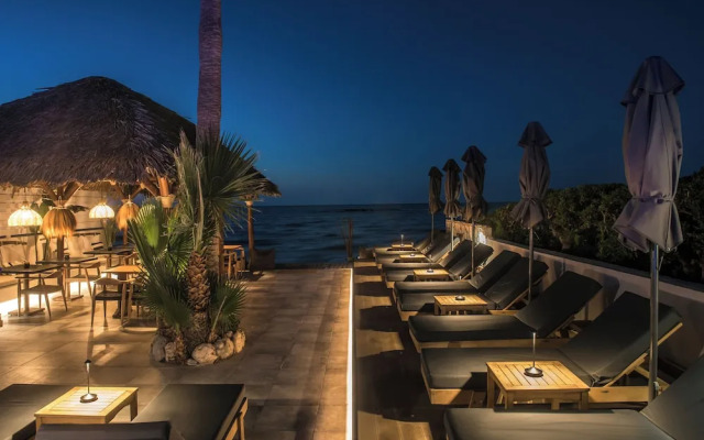 Soleil Rooms and Suites
