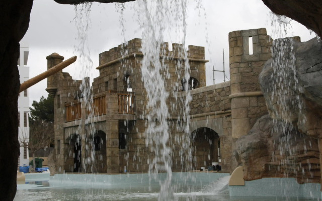 Pirates Village