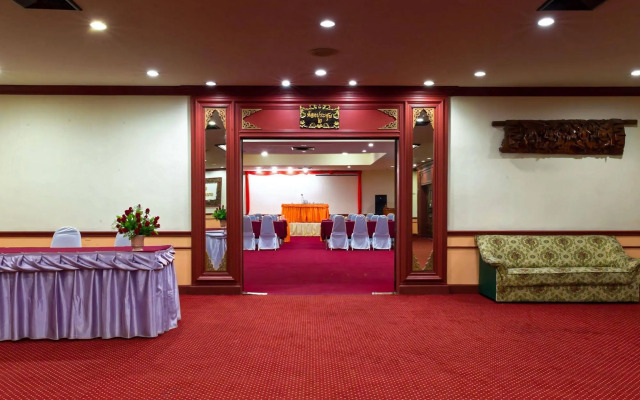 La Mai Hotel