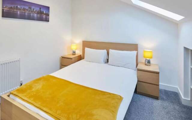 Jackson Court Apartment 3