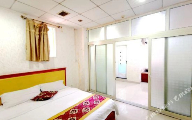 Yuanyue Business Hotel