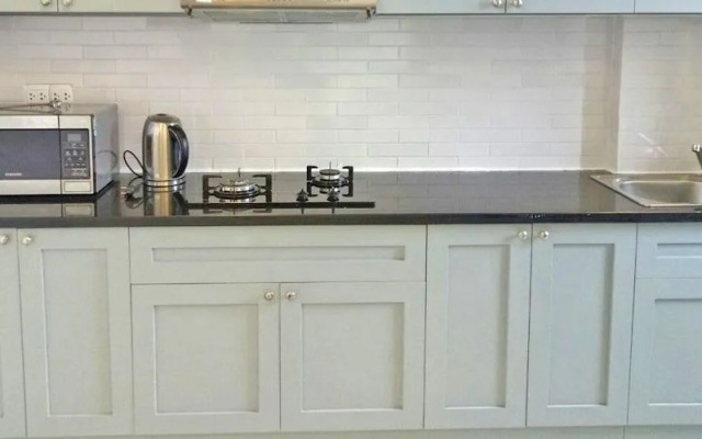 Enjoy Saigon Sunrise City