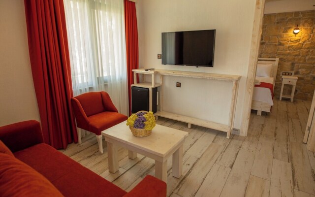 Neo Beach Hotel Cunda