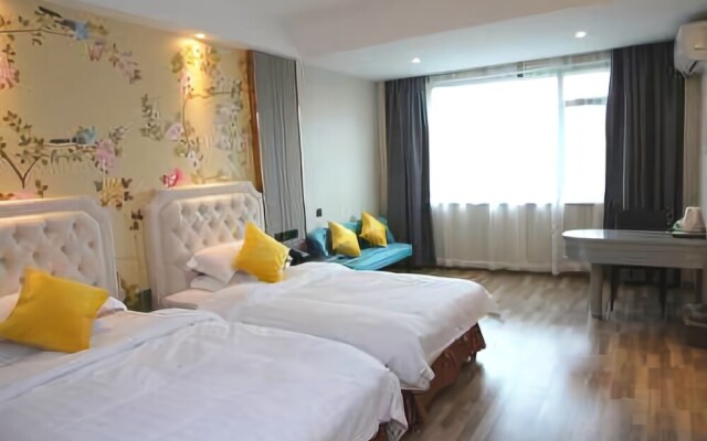 Lan Bo Hotel