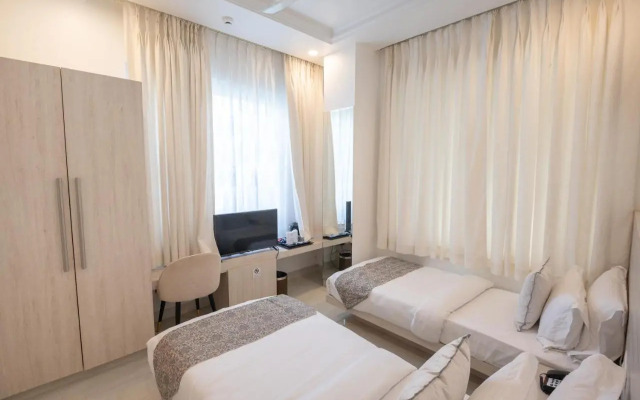 Terrakotta Rishikesh