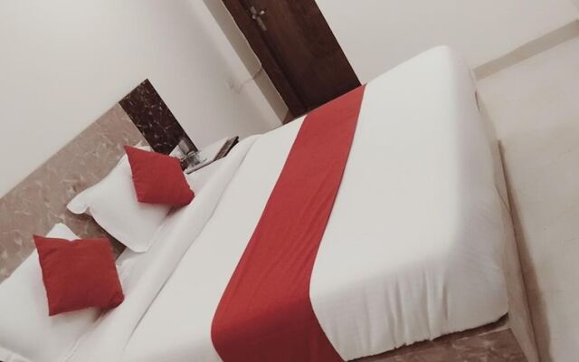Airport Hotel Golden Blue
