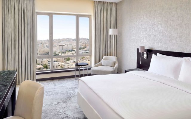 Movenpick Hotel Amman (ex Holiday Inn Amman)