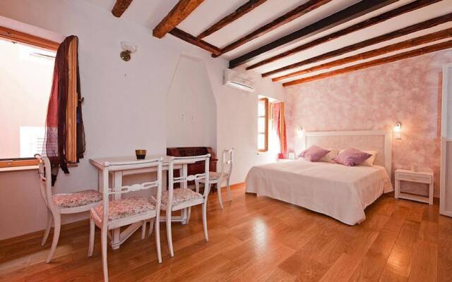 Studios Galeb
