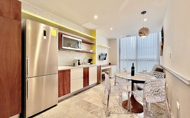 Centric condo by Casago