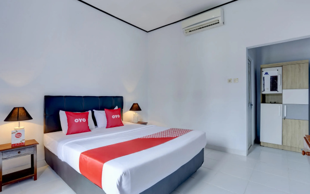 Bahtera Guest House by OYO Rooms
