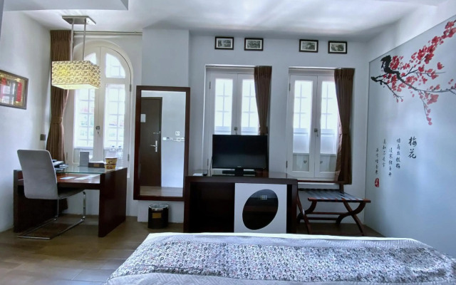 Bliss Hotel Singapore