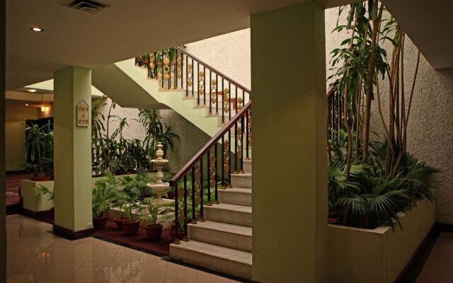Hotel Clarks