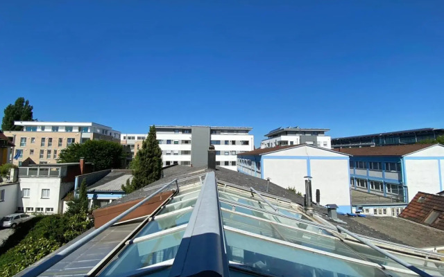 PE Loft Central