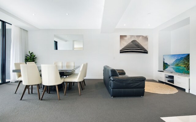 Oracle Resort Private 3 Bed Sub Penthouse
