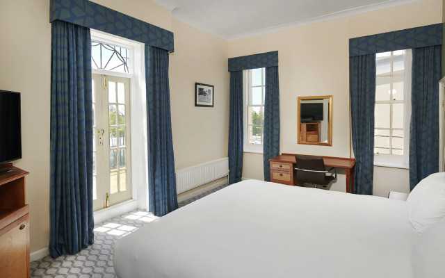 Avisford Park Hotel