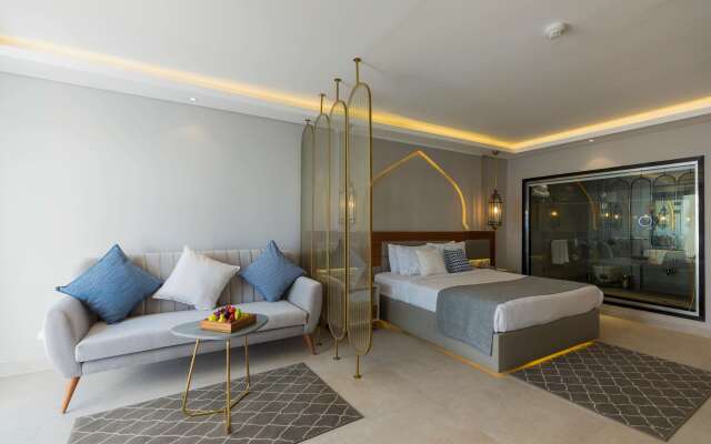 Sunrise Diamond Beach Resort - Grand Select