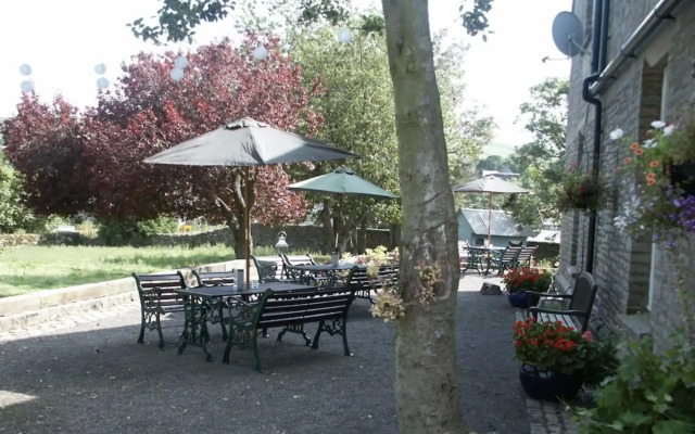 Westgate Manor