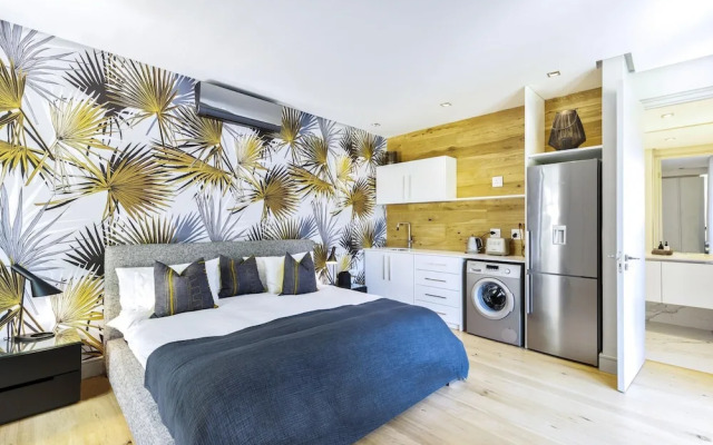 Amara Villa - Designer Villa With Solar Power