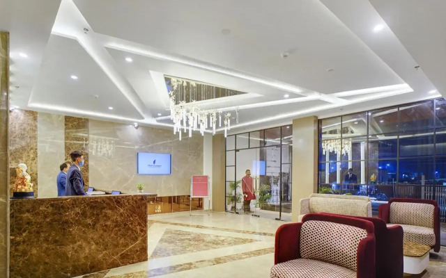 Hotel Four Element