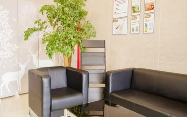 GreenTree Alliance Suzhou Zhangjiagang Nanfeng Town Hotel