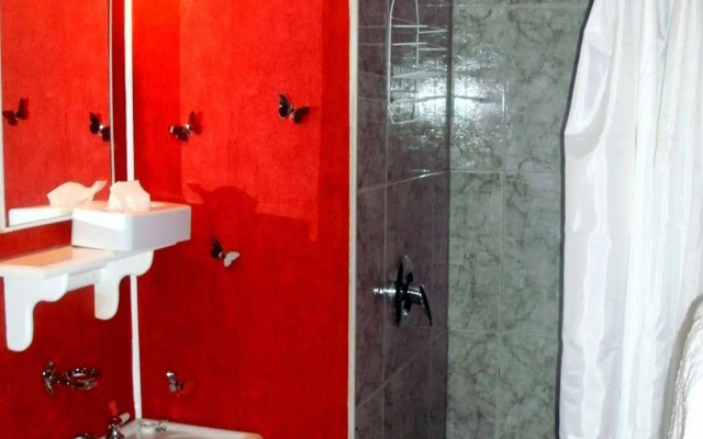 Motel Fleur De Lys