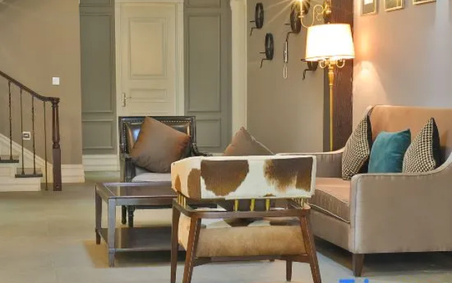 U-house Villa Hotel