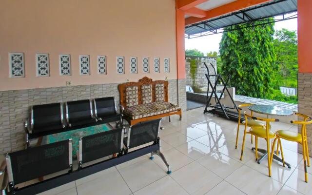 OYO 92095 Wisma Dhana Syariah