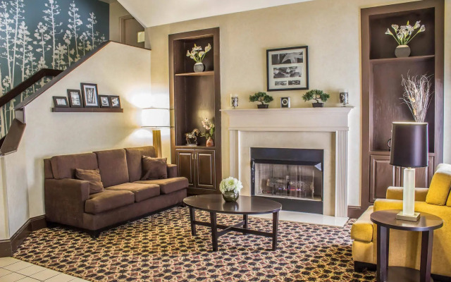 Clarion Pointe Wake Forest - Raleigh North