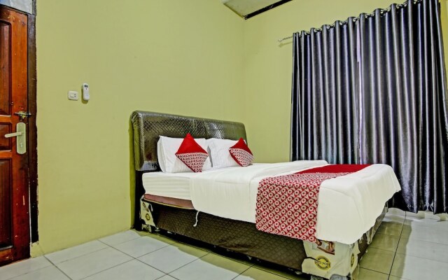 Hotel O Firza Homestay