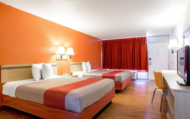 Motel 6 Atlanta Northwest - Marietta