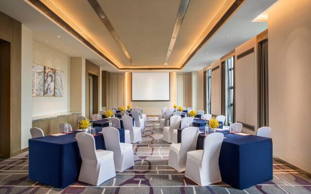 Crowne Plaza Harbin Songbei by IHG
