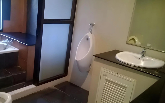Phurahong Homestay